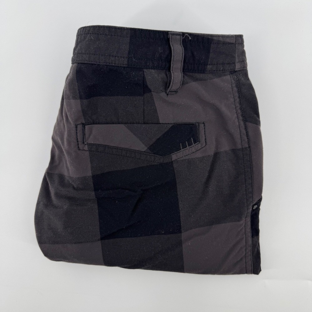 Lululemon‎ Plaid Shorts Men 30 Black Gray Buffalo Check Commuter Active 9 Inseam